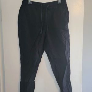 med draw string pant/jogger